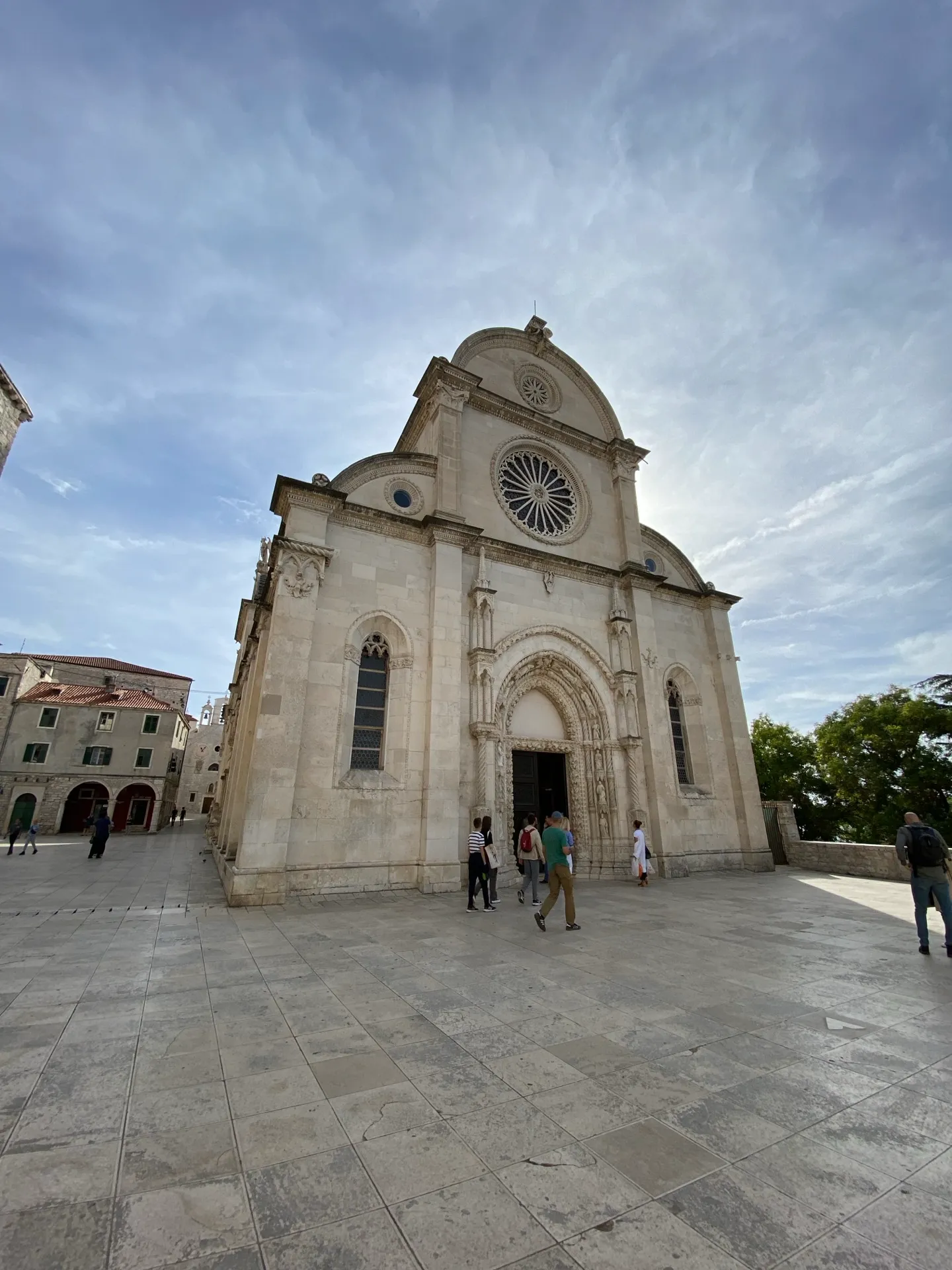 Wide view of the Cathedral of St James on its historic square