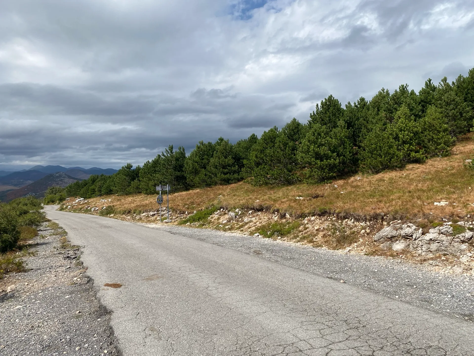 Paved mountain road approaching Vidikovac Sviba