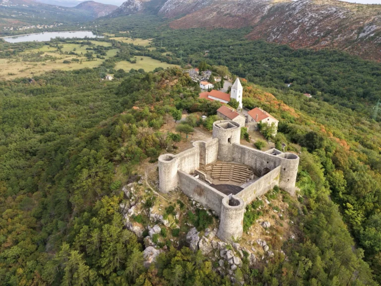 Drivenik Castle